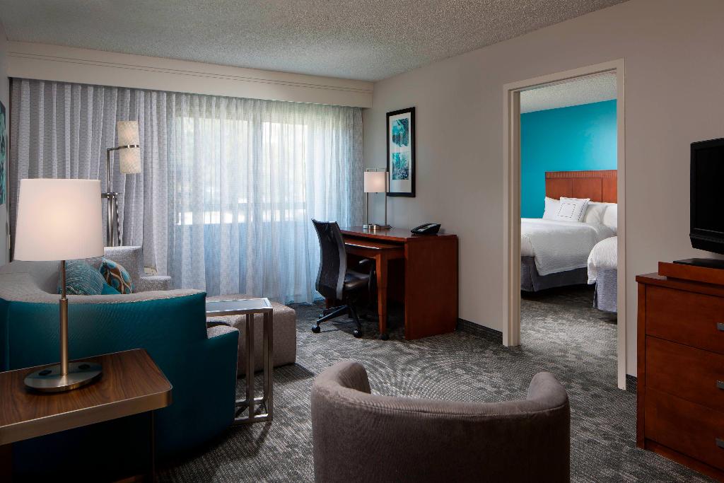 Sonesta Select Boca Raton Town Center