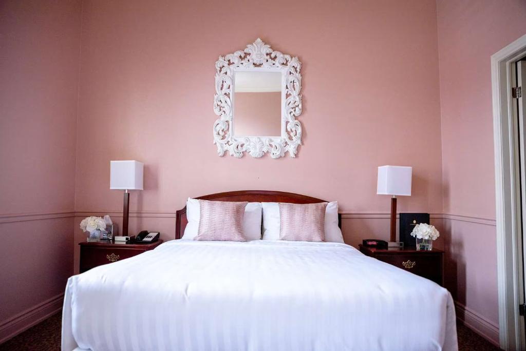 The Arlington Hotel BW Signature Collection