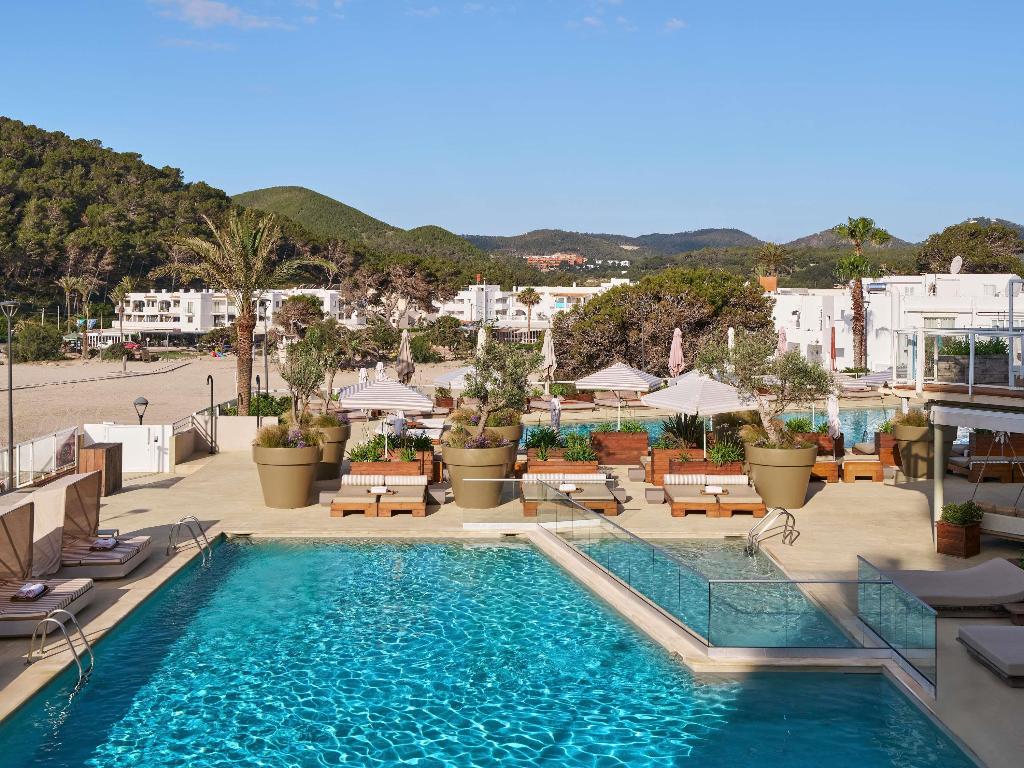 Hotel Mondrian Ibiza, Spanien, Cala Llonga. Großes 106