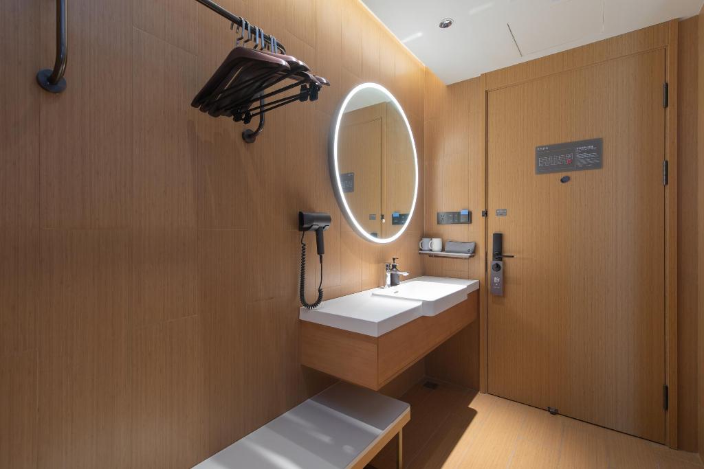 Ji Hotel Hefei South Railway Station South Square