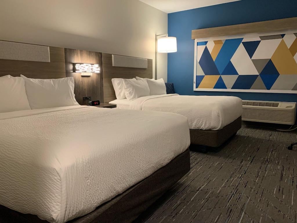 Holiday Inn Express and Suites Courtenay Comox