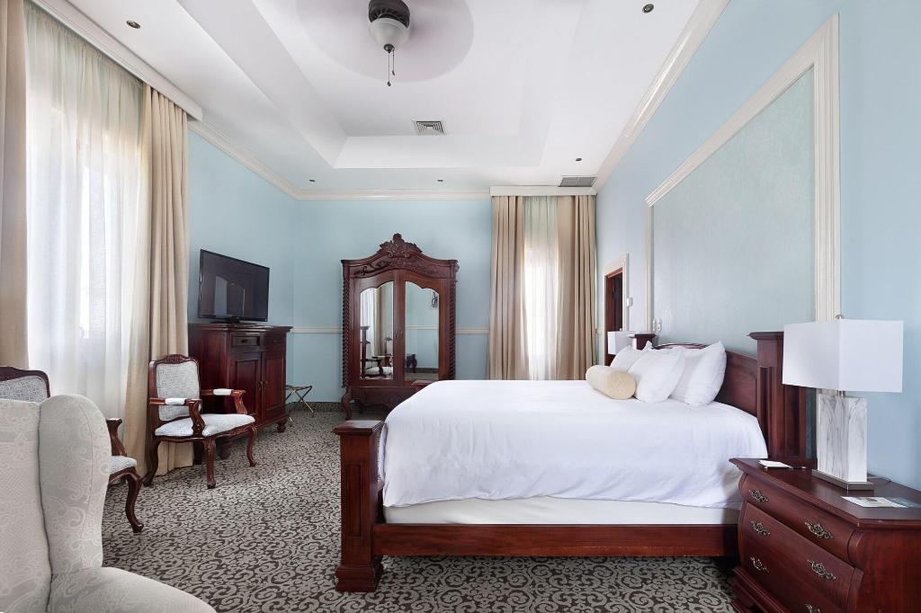 Hotel La Perla León