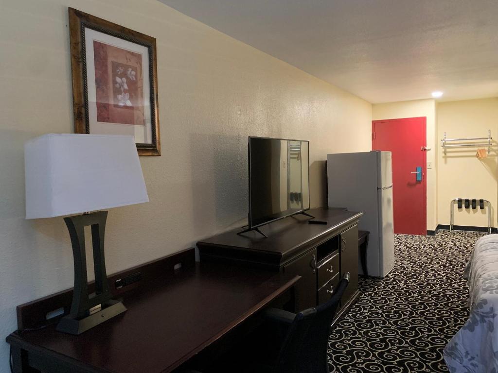 Fairbridge Inn Express Hiawatha