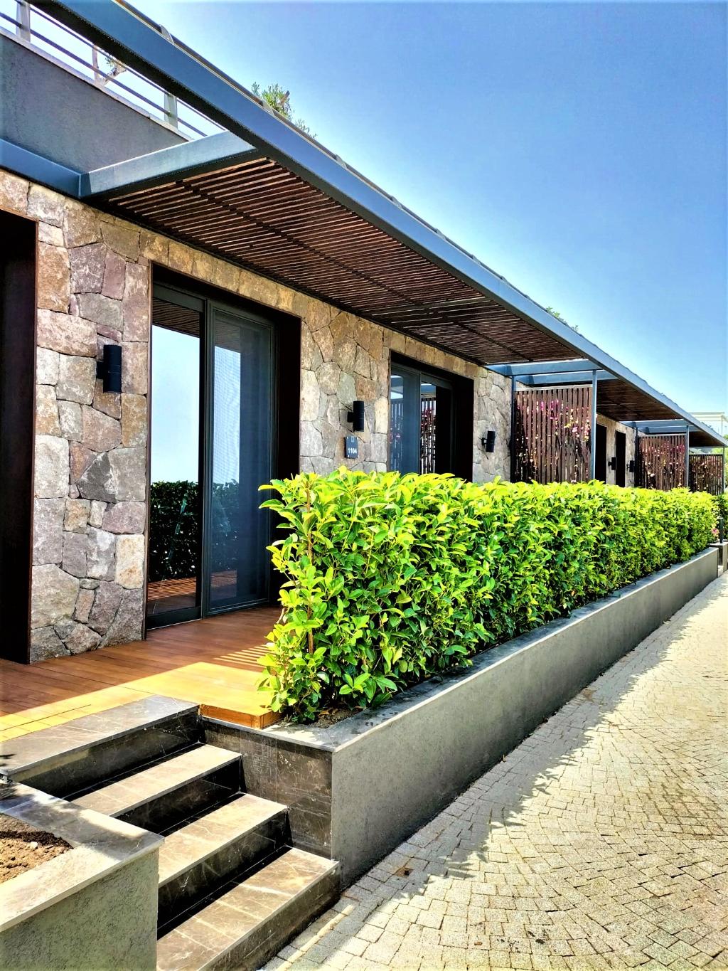 Gala Suites & Villas