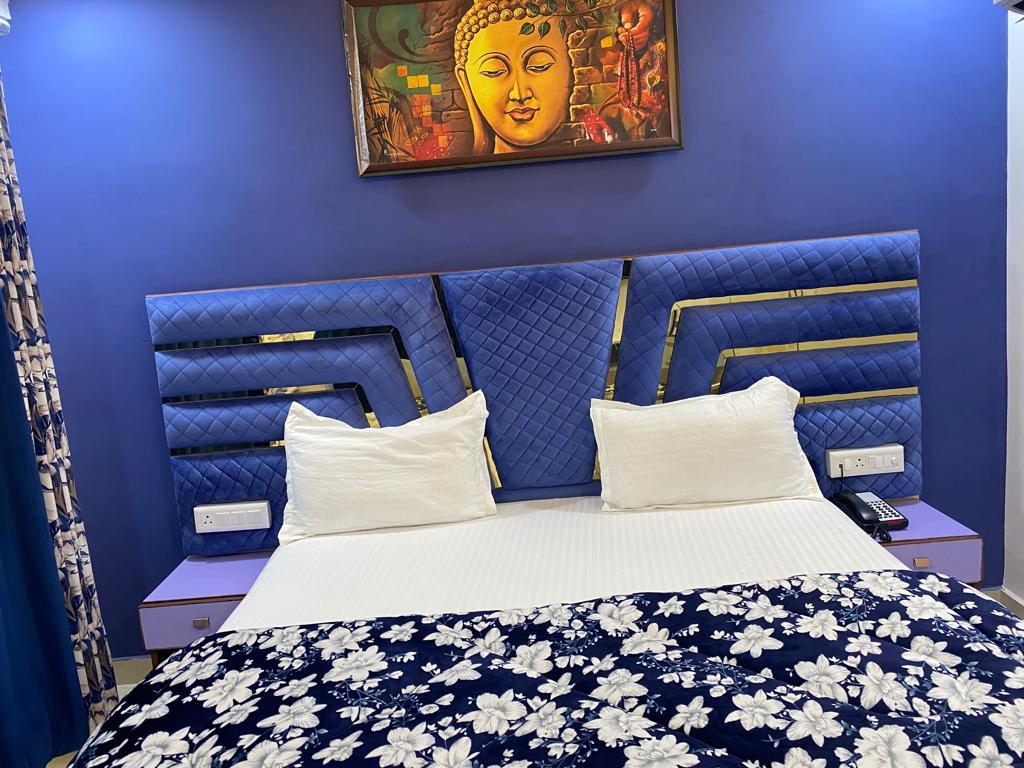 Hotel Noida Dreamz