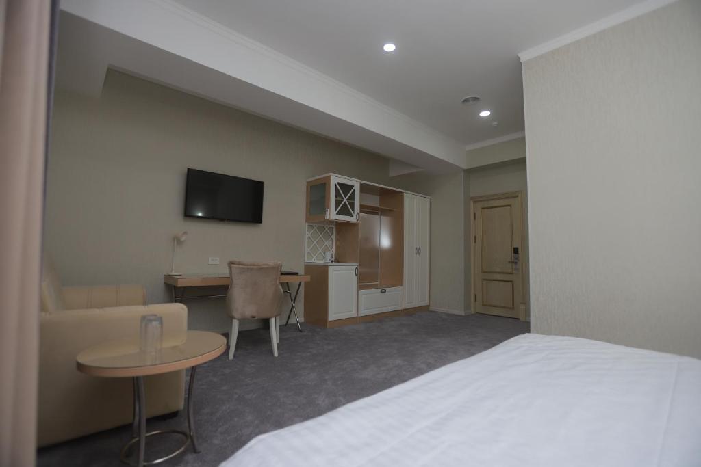 Reikartz Amirun Tashkent