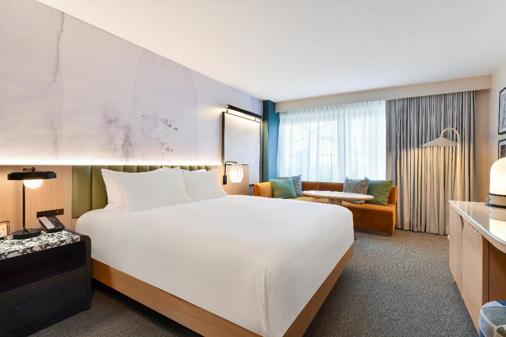 1 King Premium High Floor photo 1