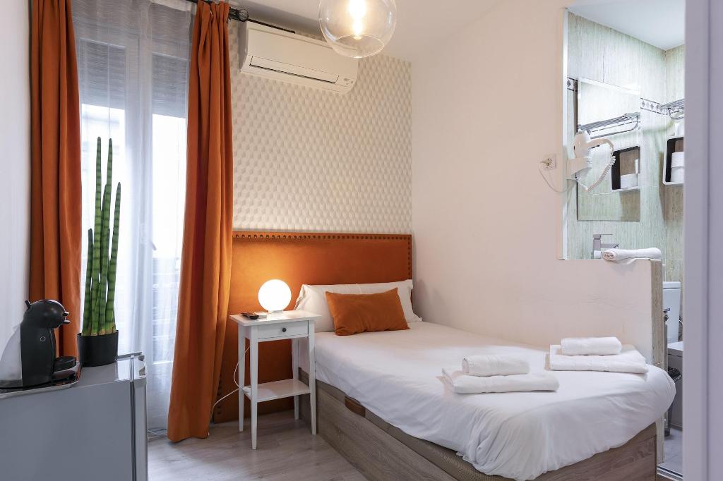 Ha Madrid Suites San Mateo