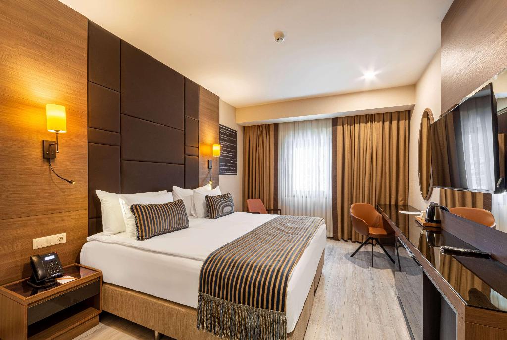 hotel-thumb