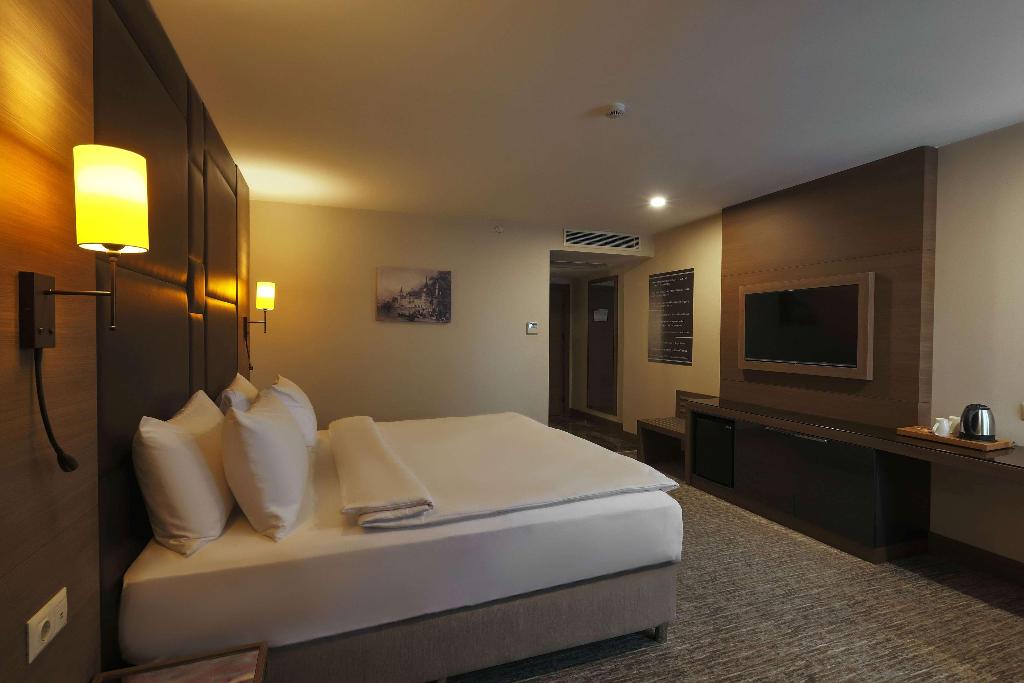 hotel-thumb