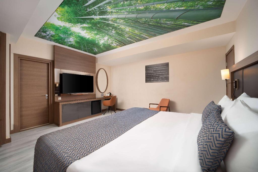 hotel-thumb