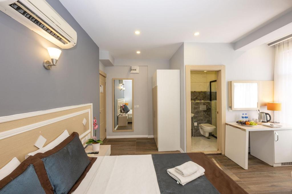 Legend Tulip Hotel