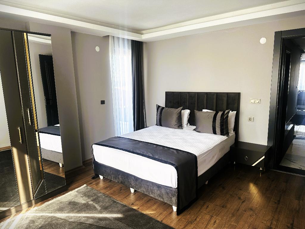 B&c Luxury Residance
