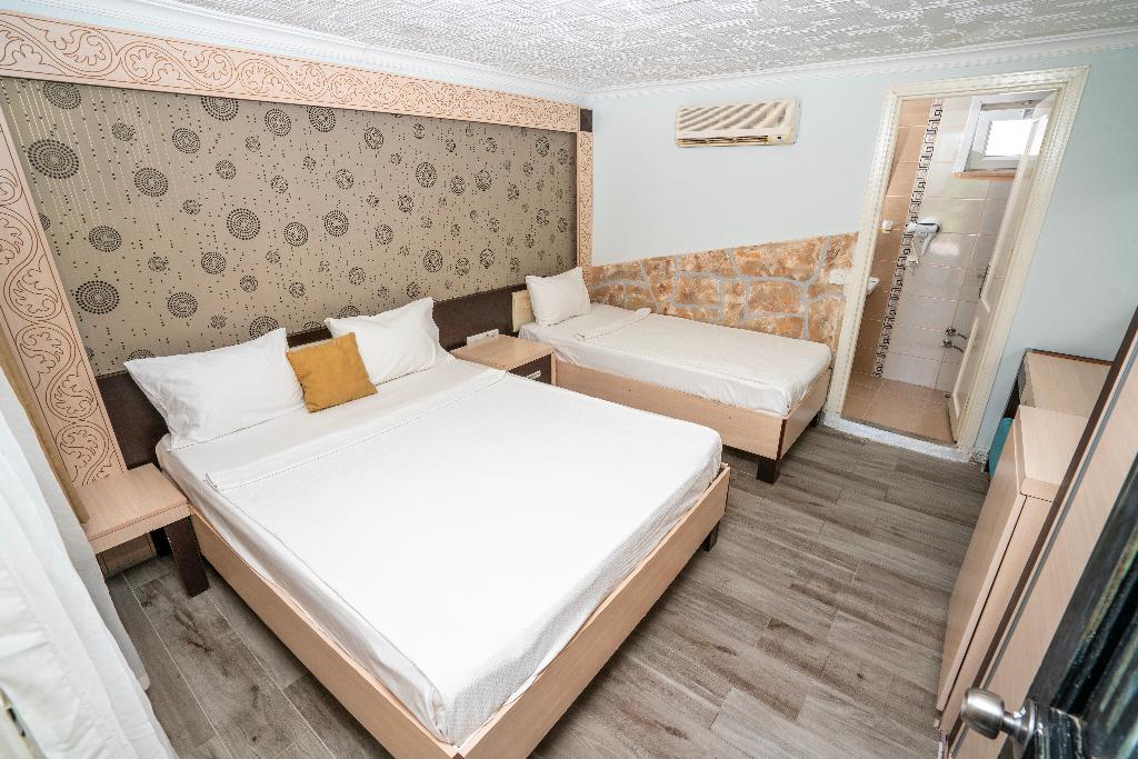 Aperion Beach  Hotel