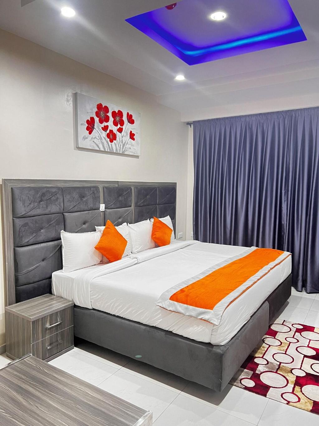 De Rigg Place, Victoria Island