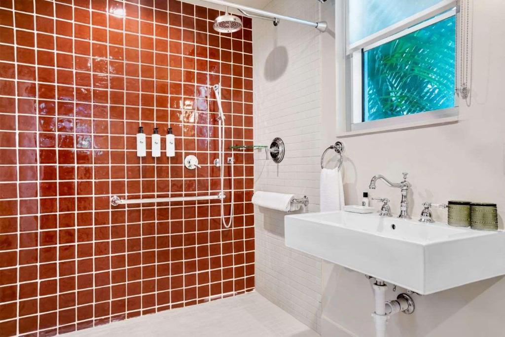 Hotel Trouvail Miami Beach