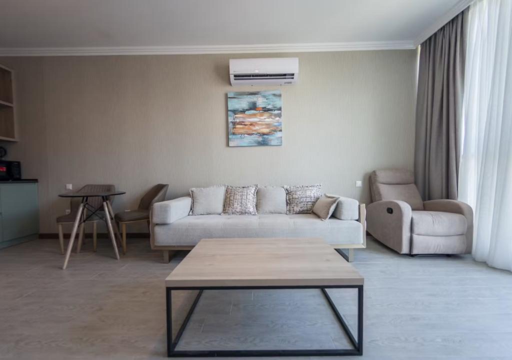 Season Suite Apart-Hotel