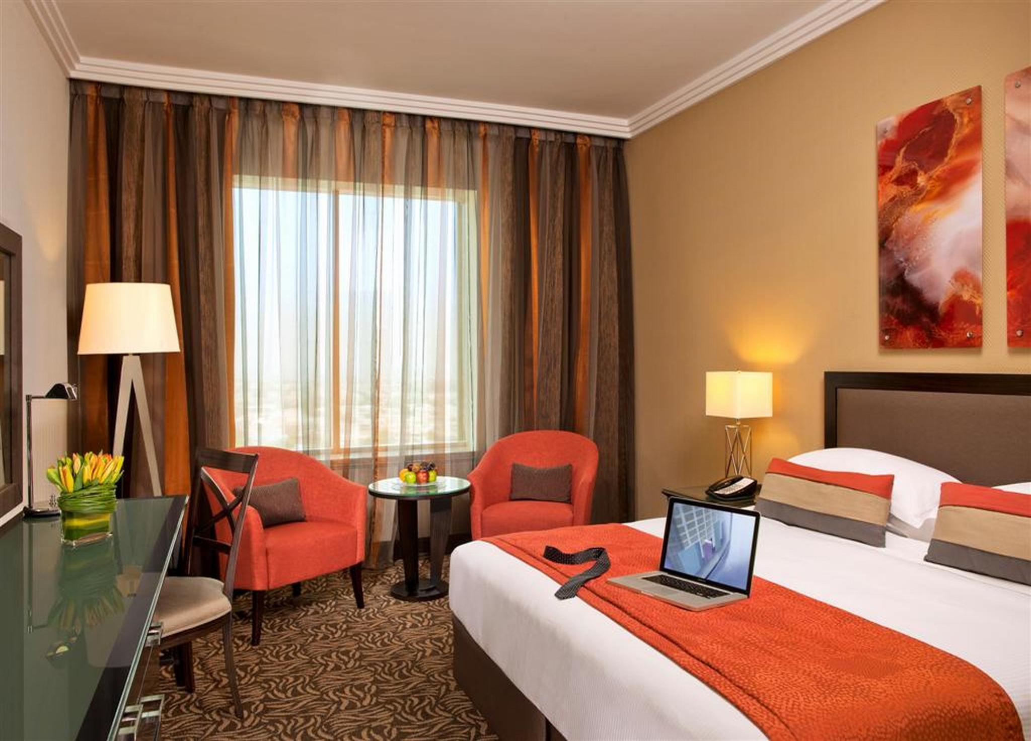 hotel-thumb