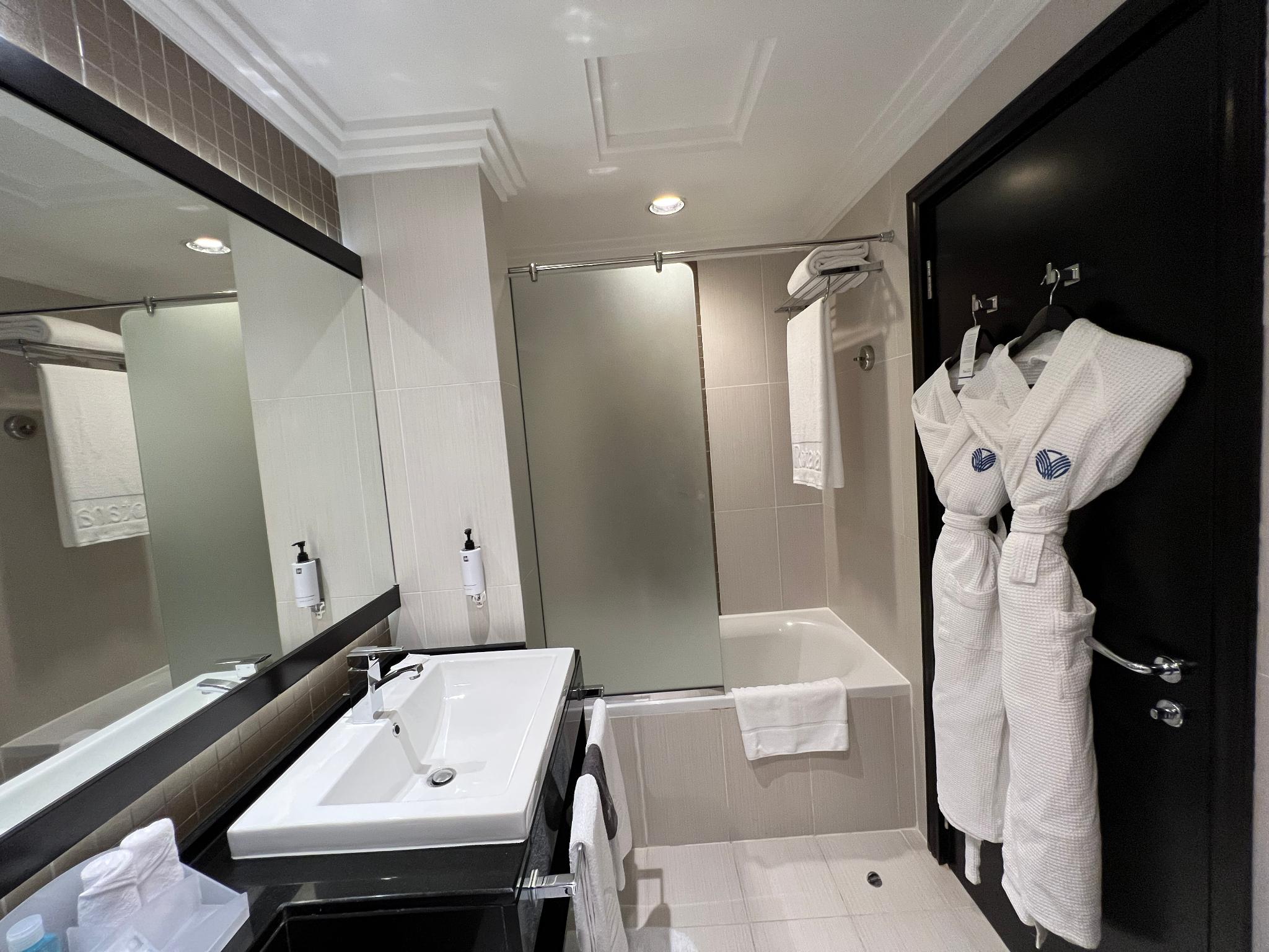 hotel-thumb