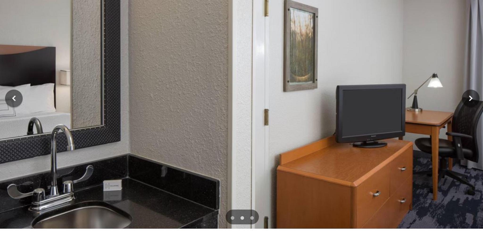 hotel-thumb