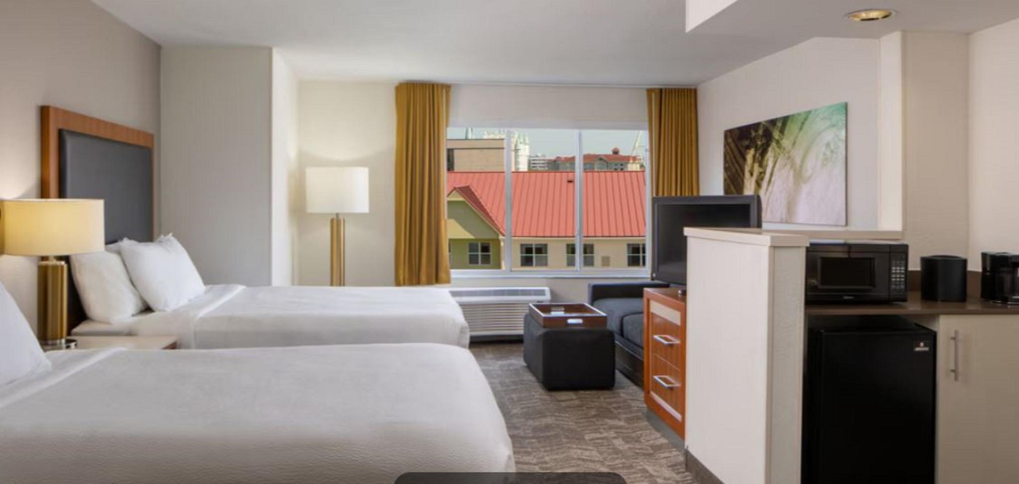 hotel-thumb