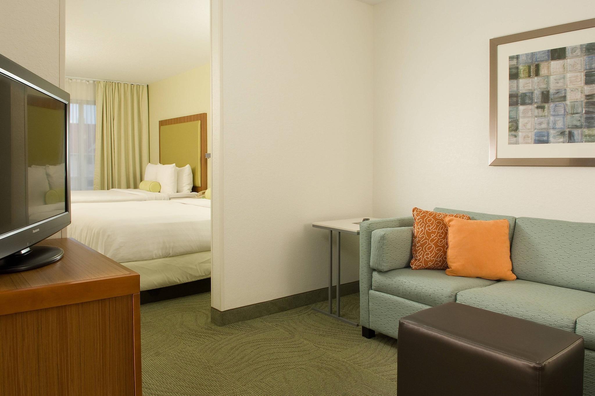 hotel-thumb