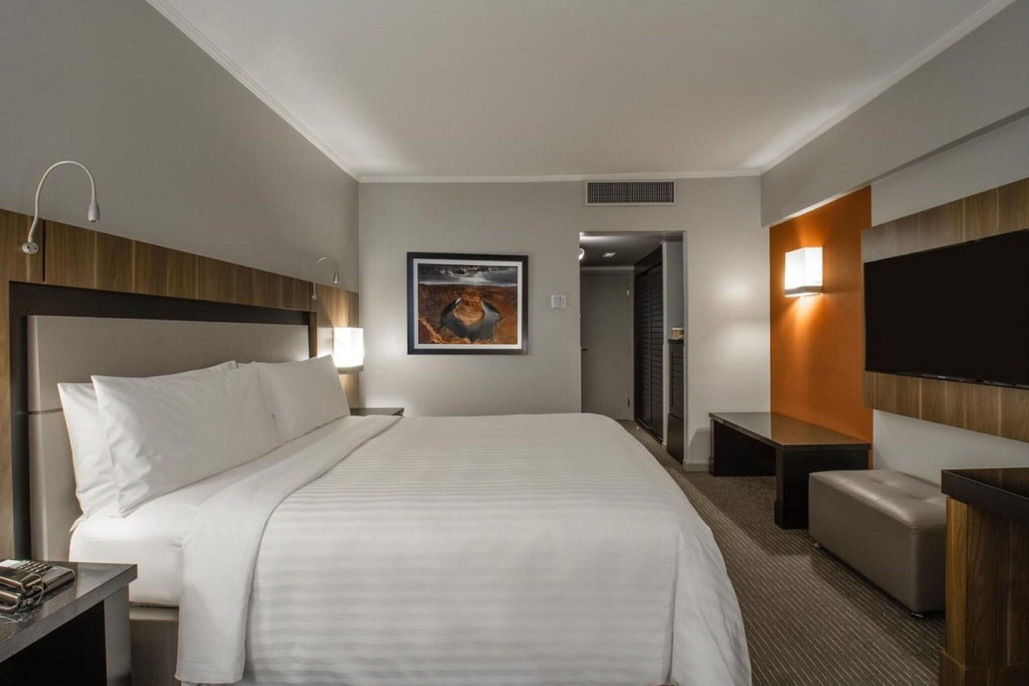 hotel-thumb