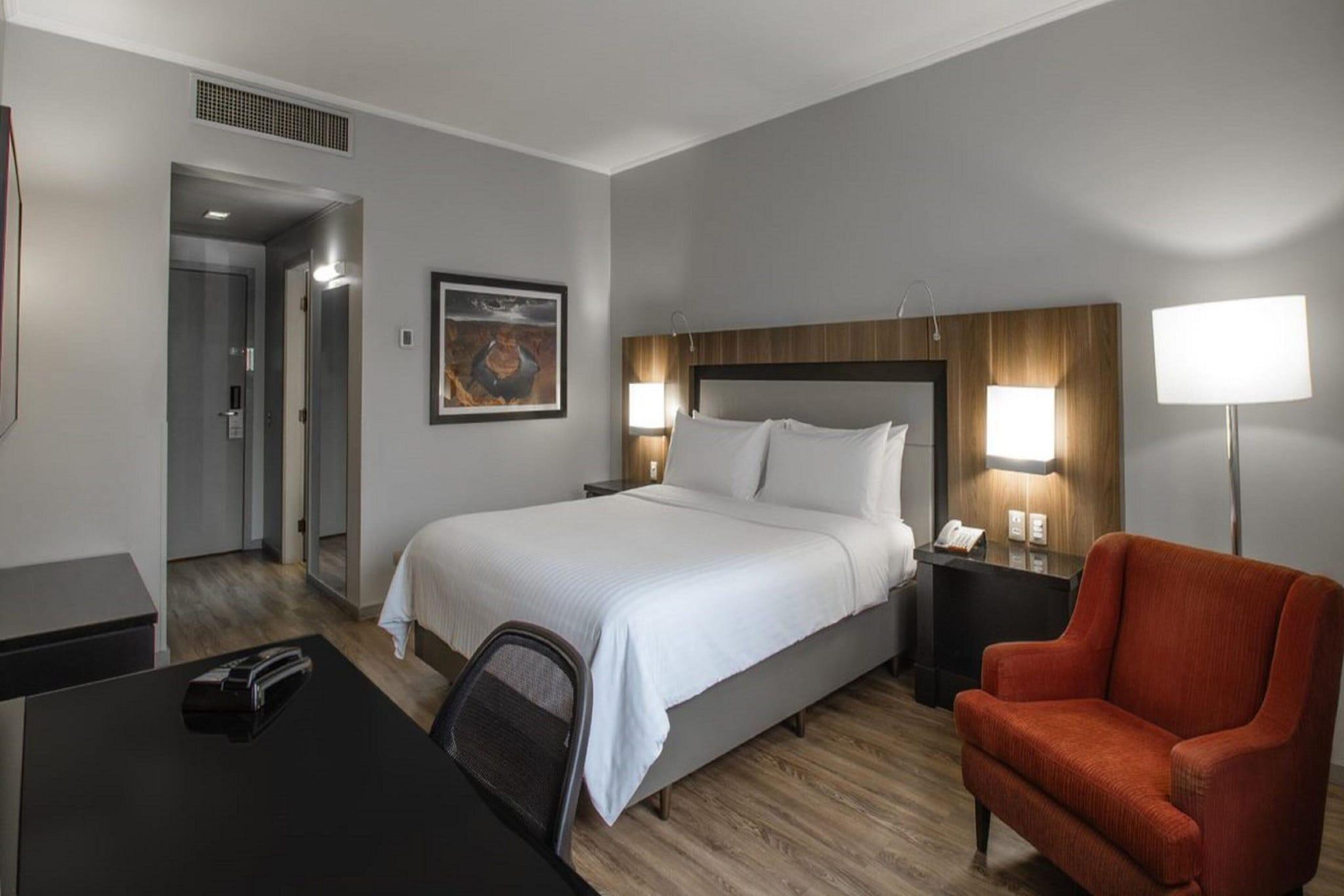 hotel-thumb