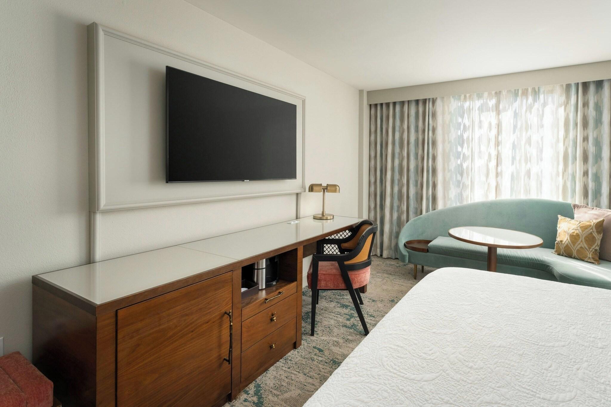 hotel-thumb