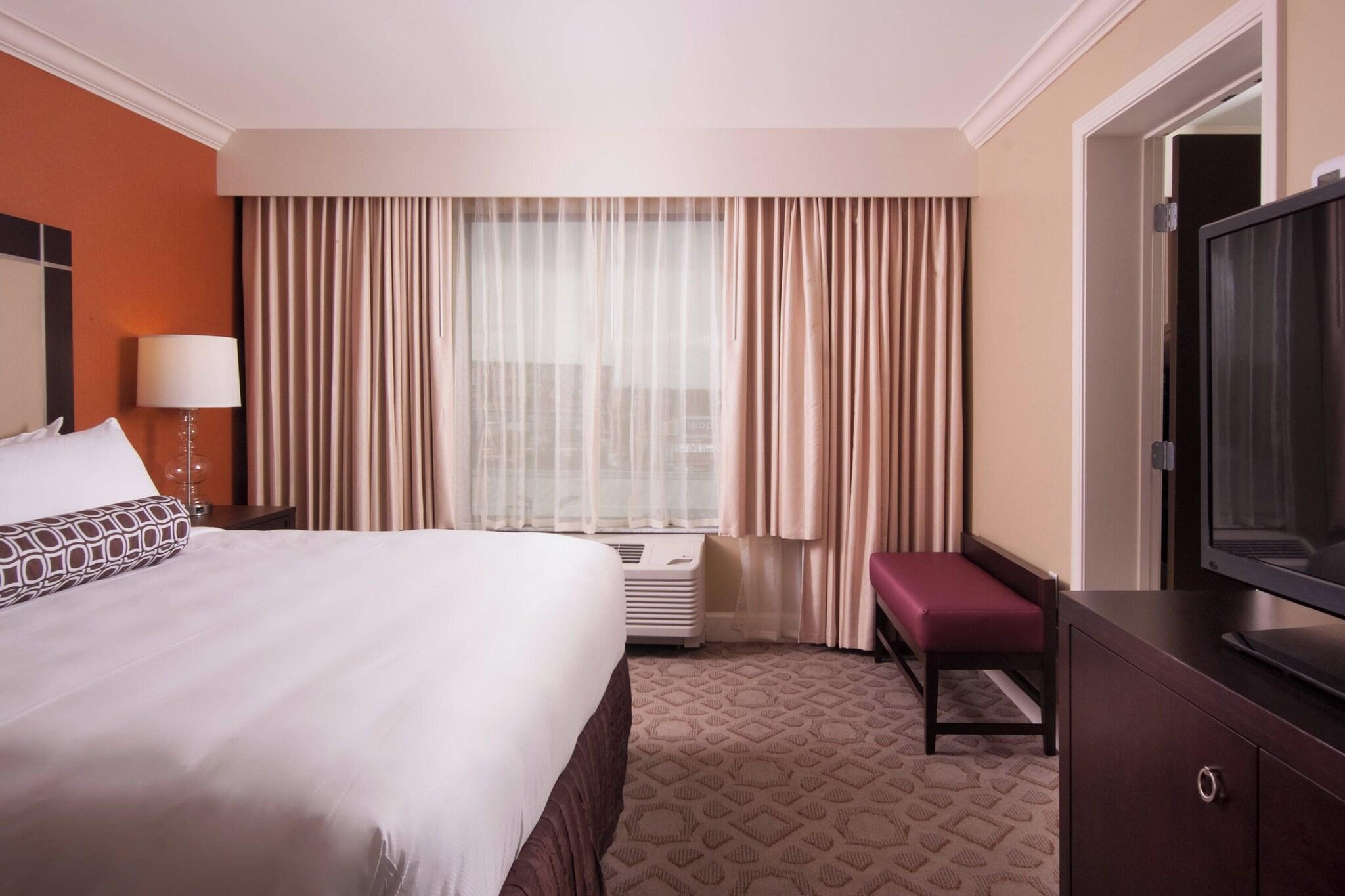 hotel-thumb