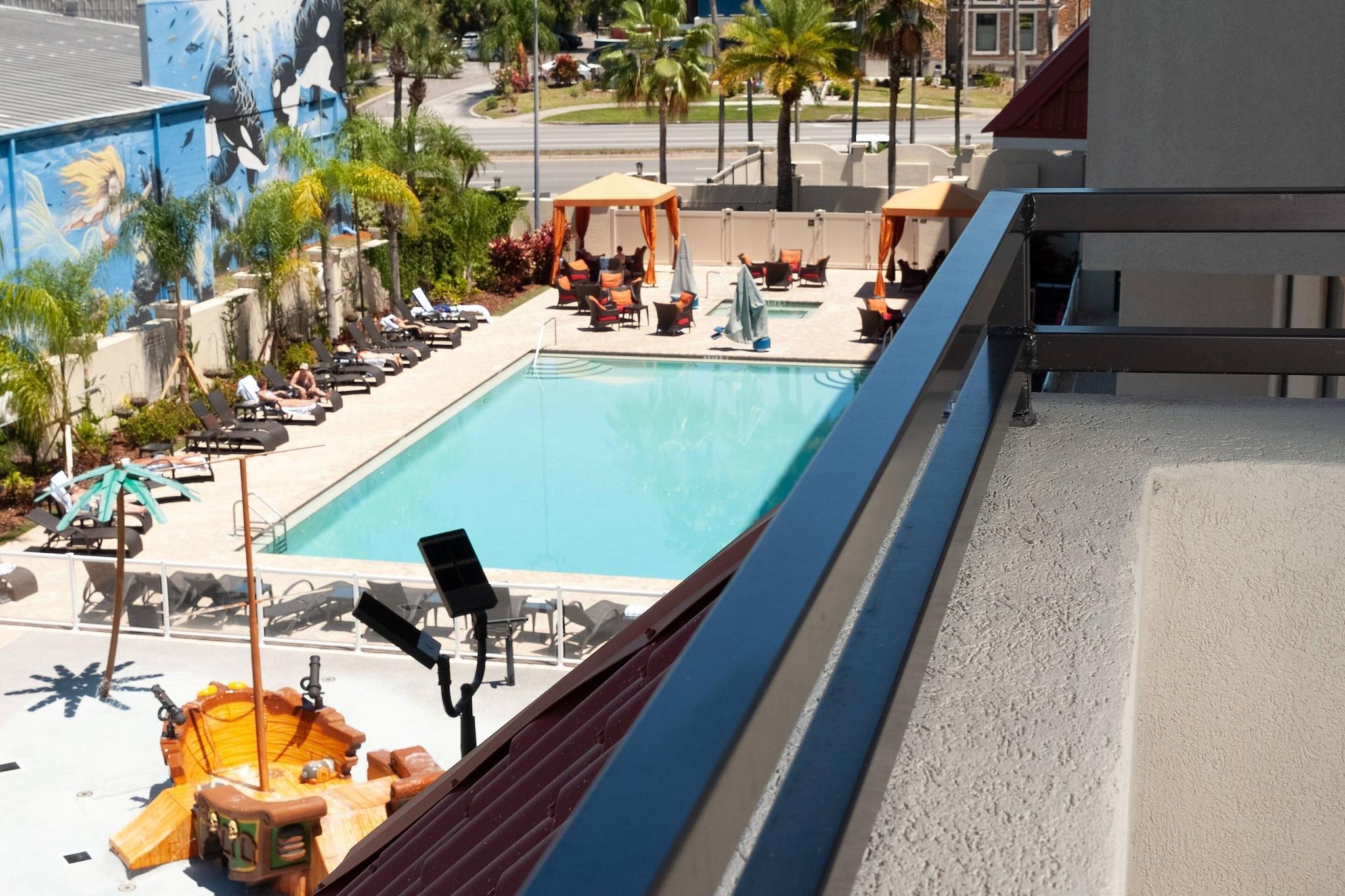 hotel-thumb