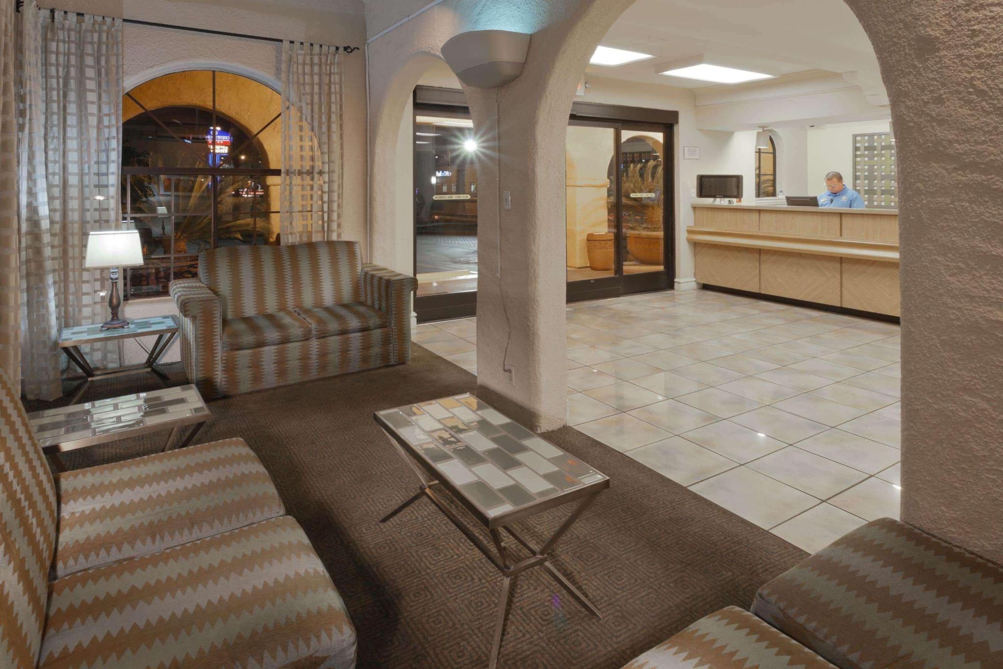 hotel-thumb
