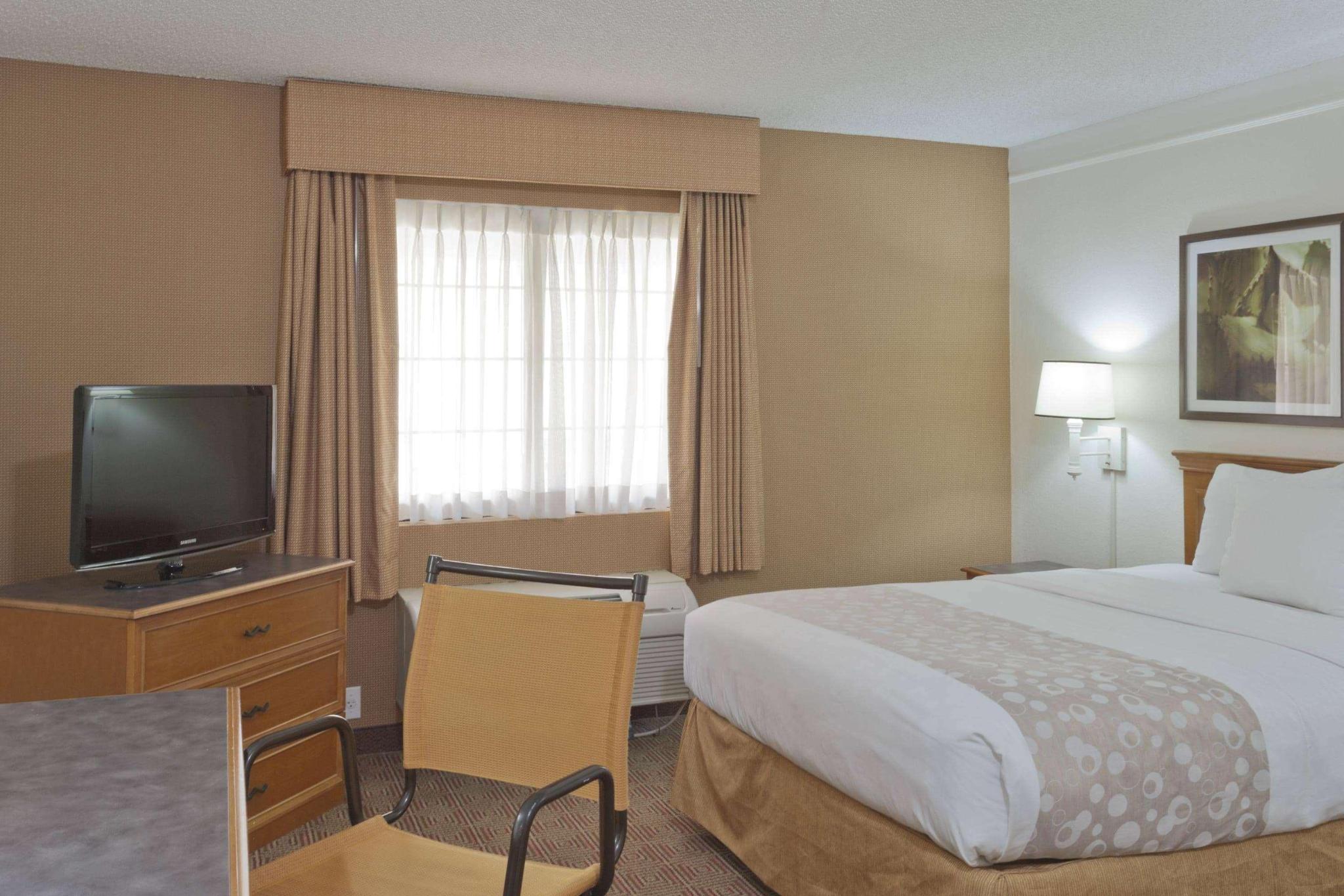 hotel-thumb