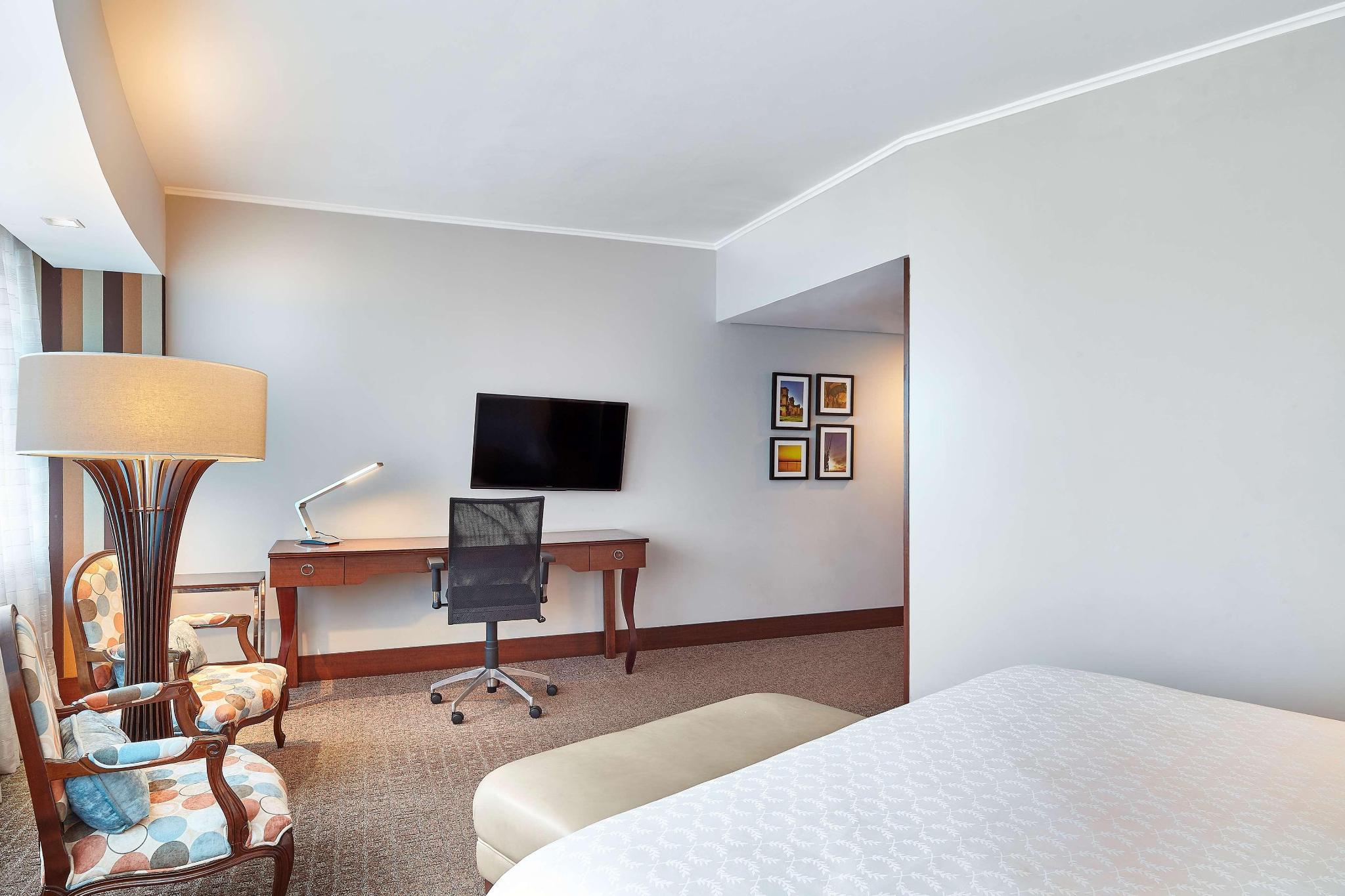 hotel-thumb