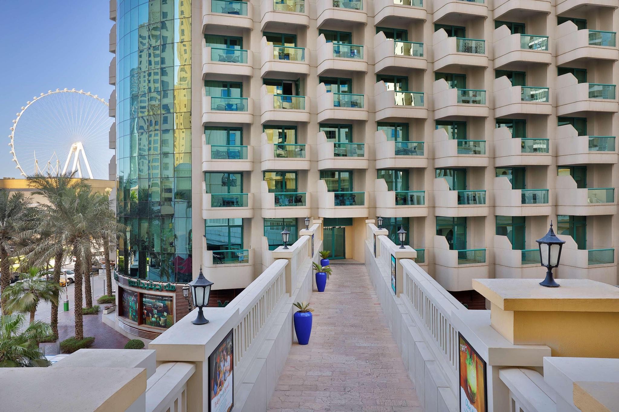 hotel-thumb