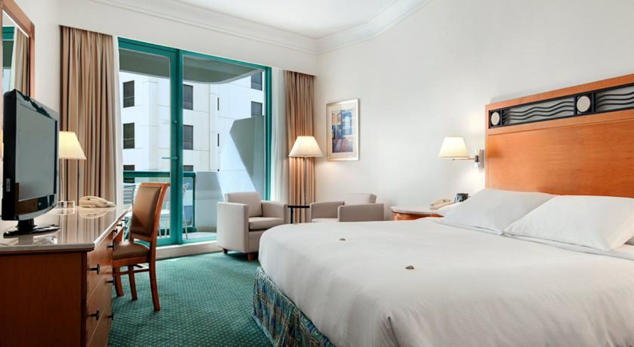 hotel-thumb