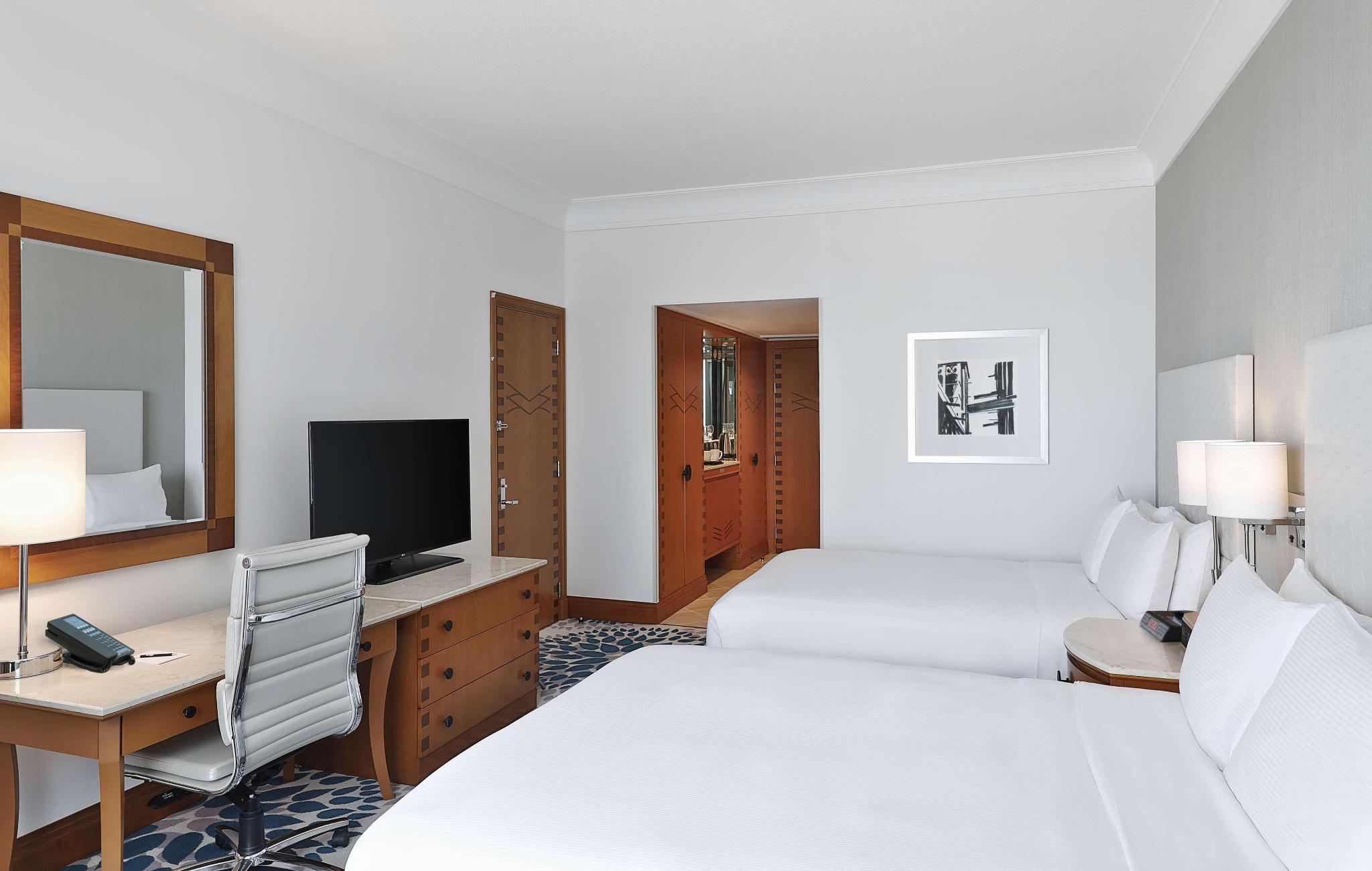 hotel-thumb