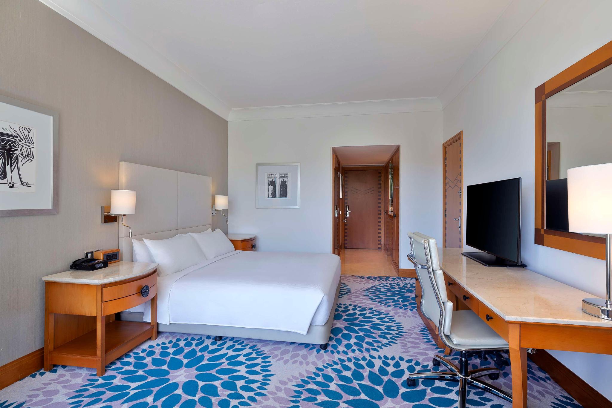 hotel-thumb