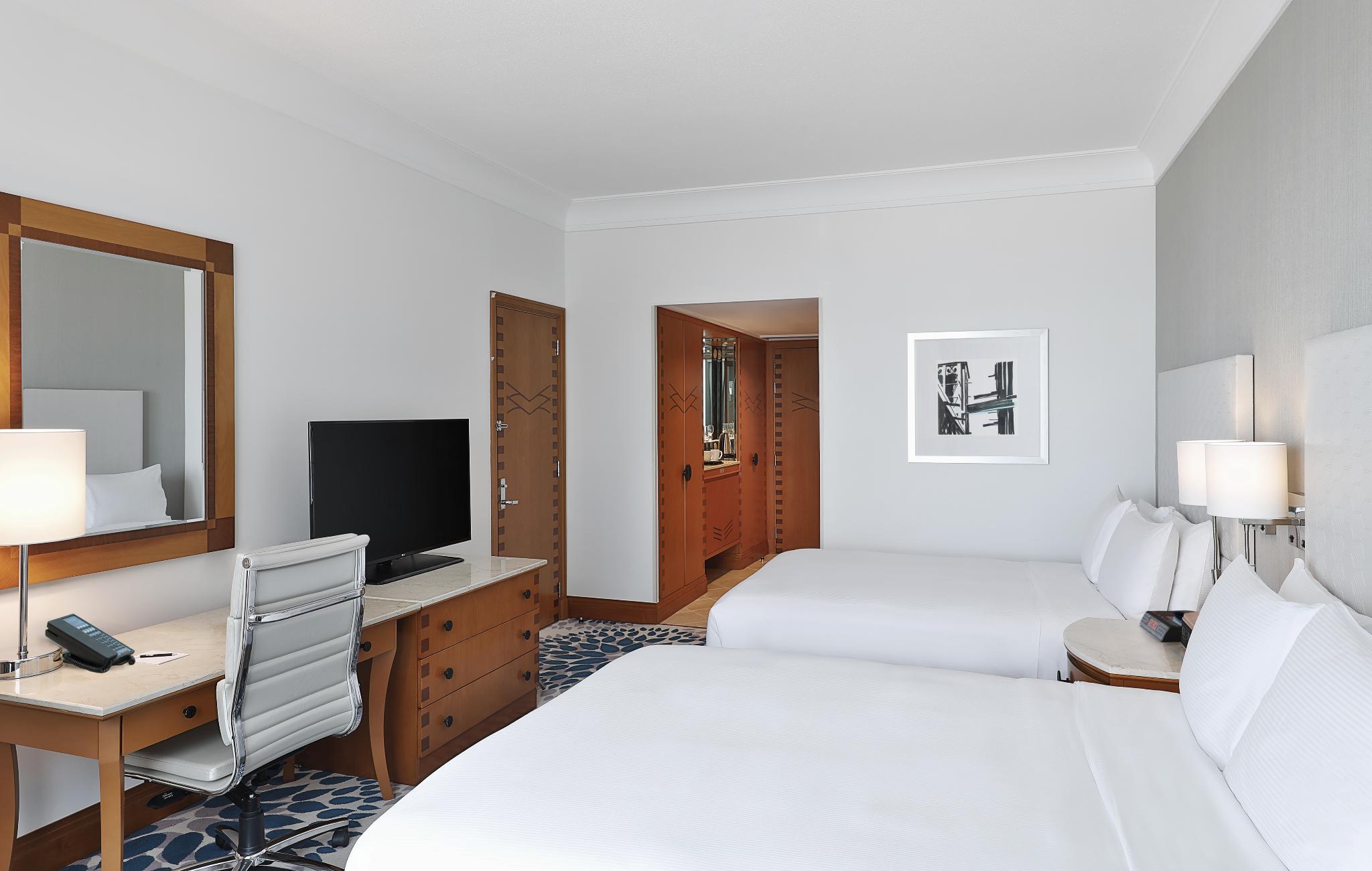 hotel-thumb
