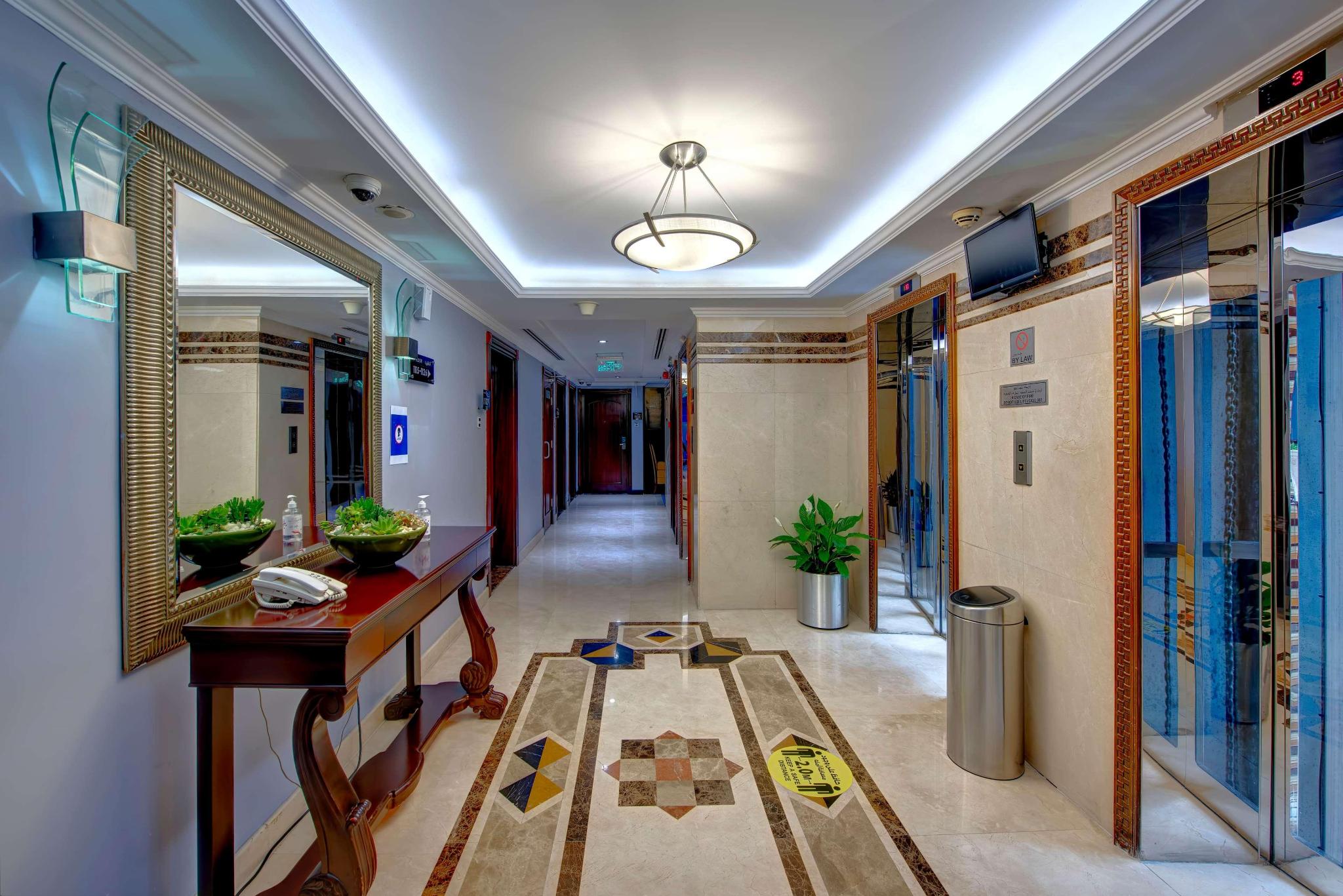 hotel-thumb
