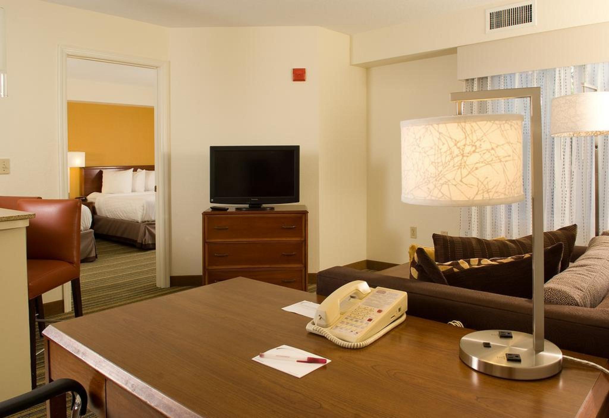 hotel-thumb
