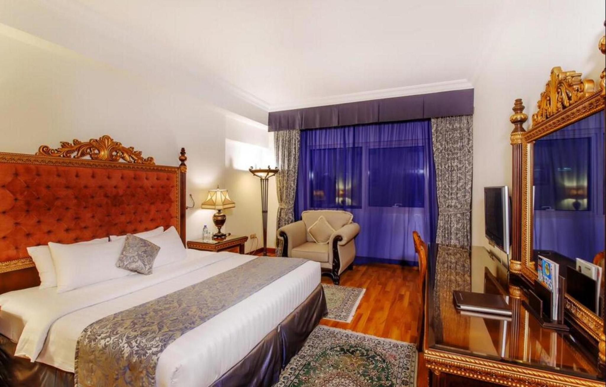 hotel-thumb