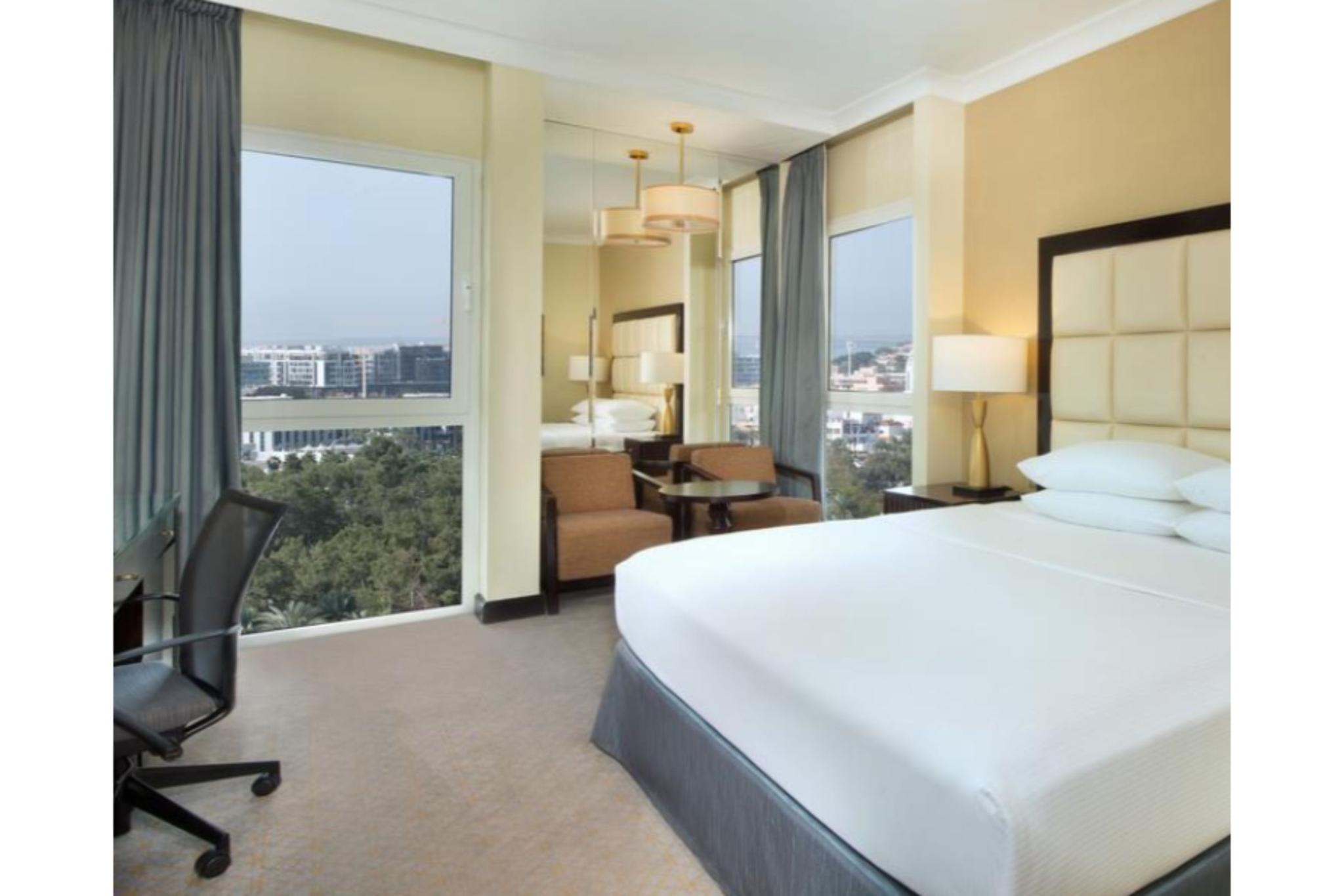 hotel-thumb