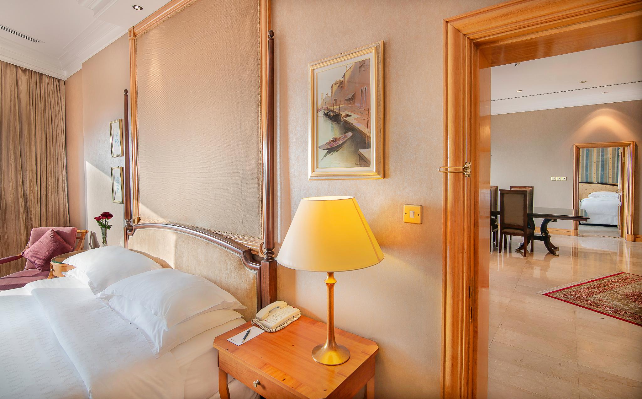hotel-thumb