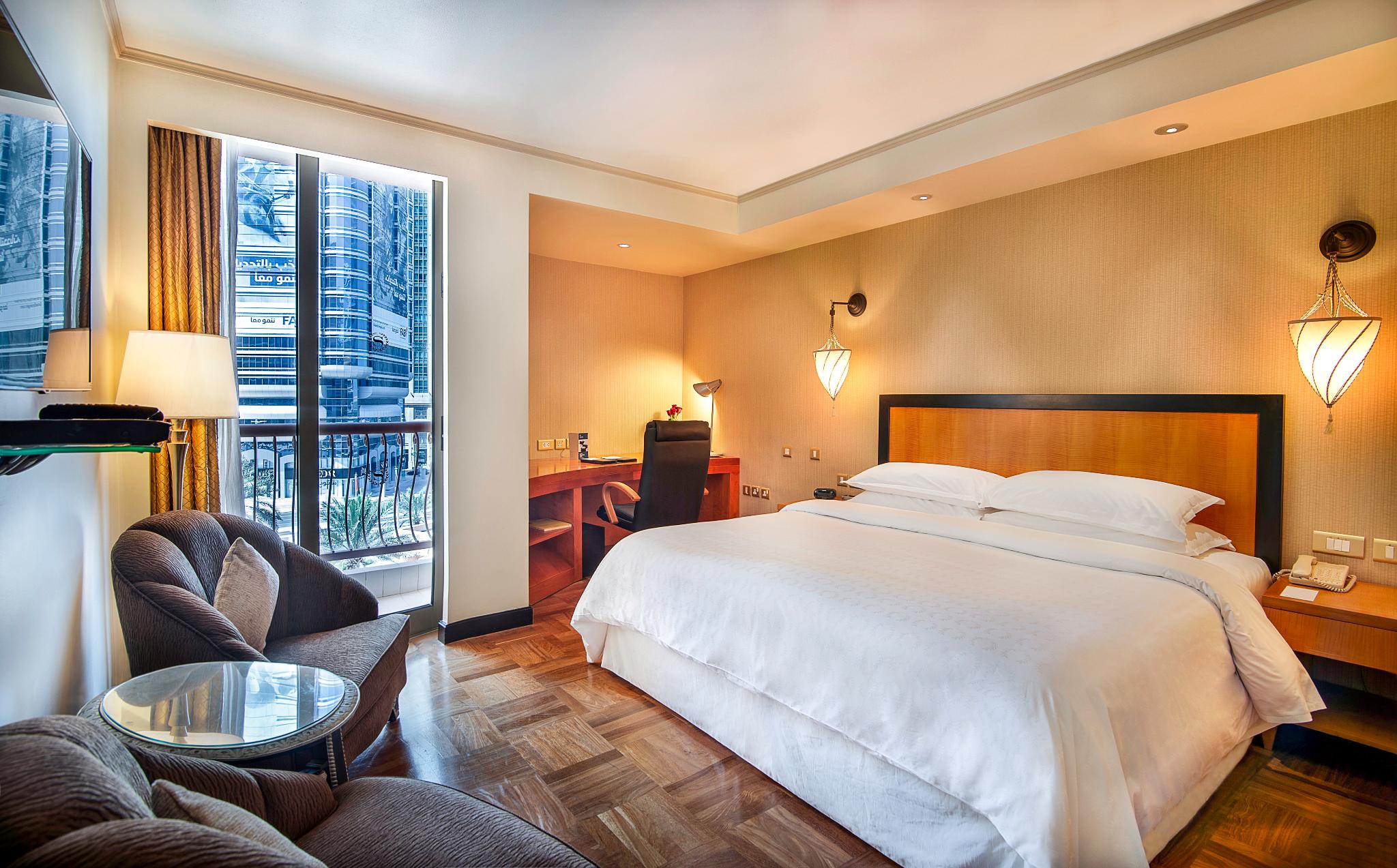 hotel-thumb