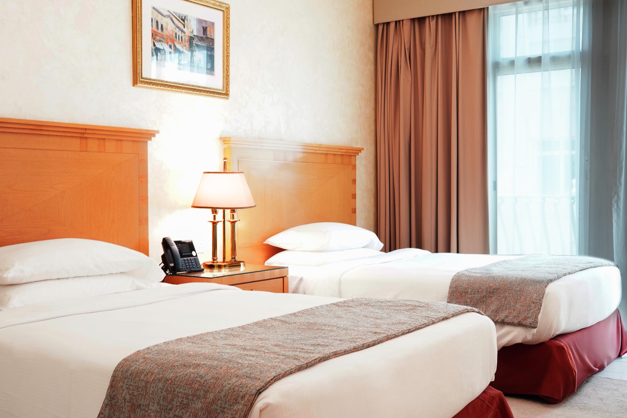 hotel-thumb