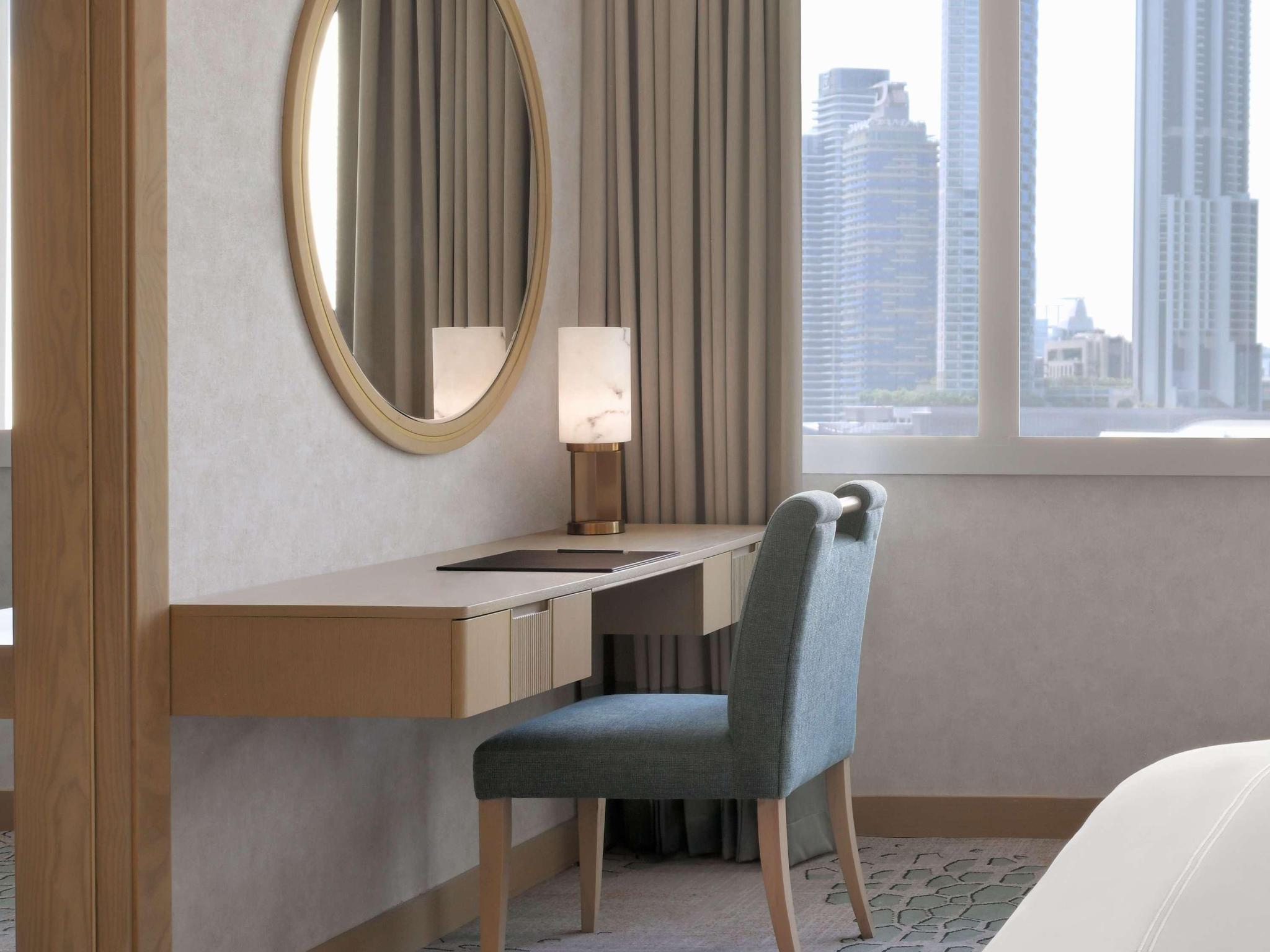 hotel-thumb