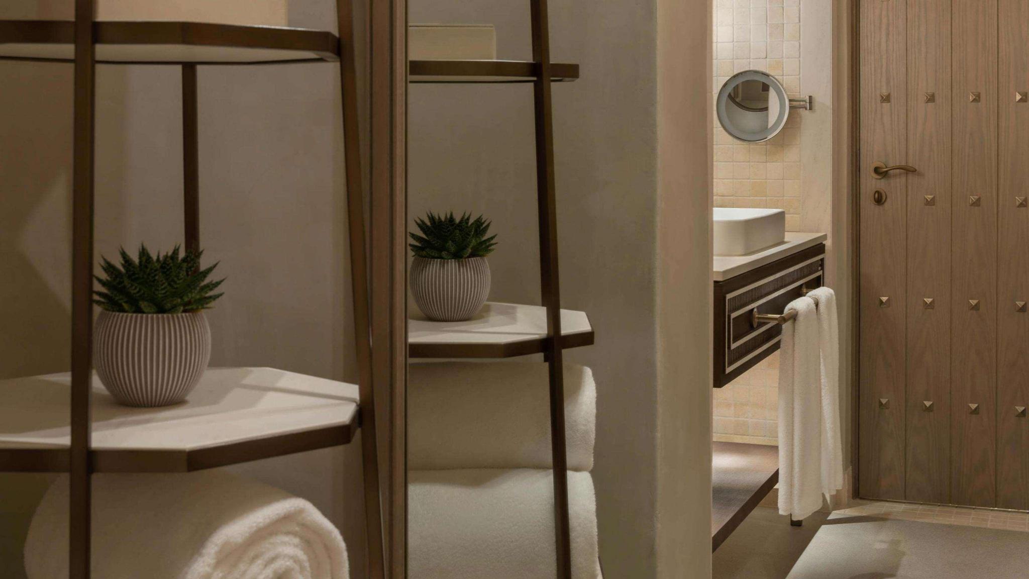 hotel-thumb