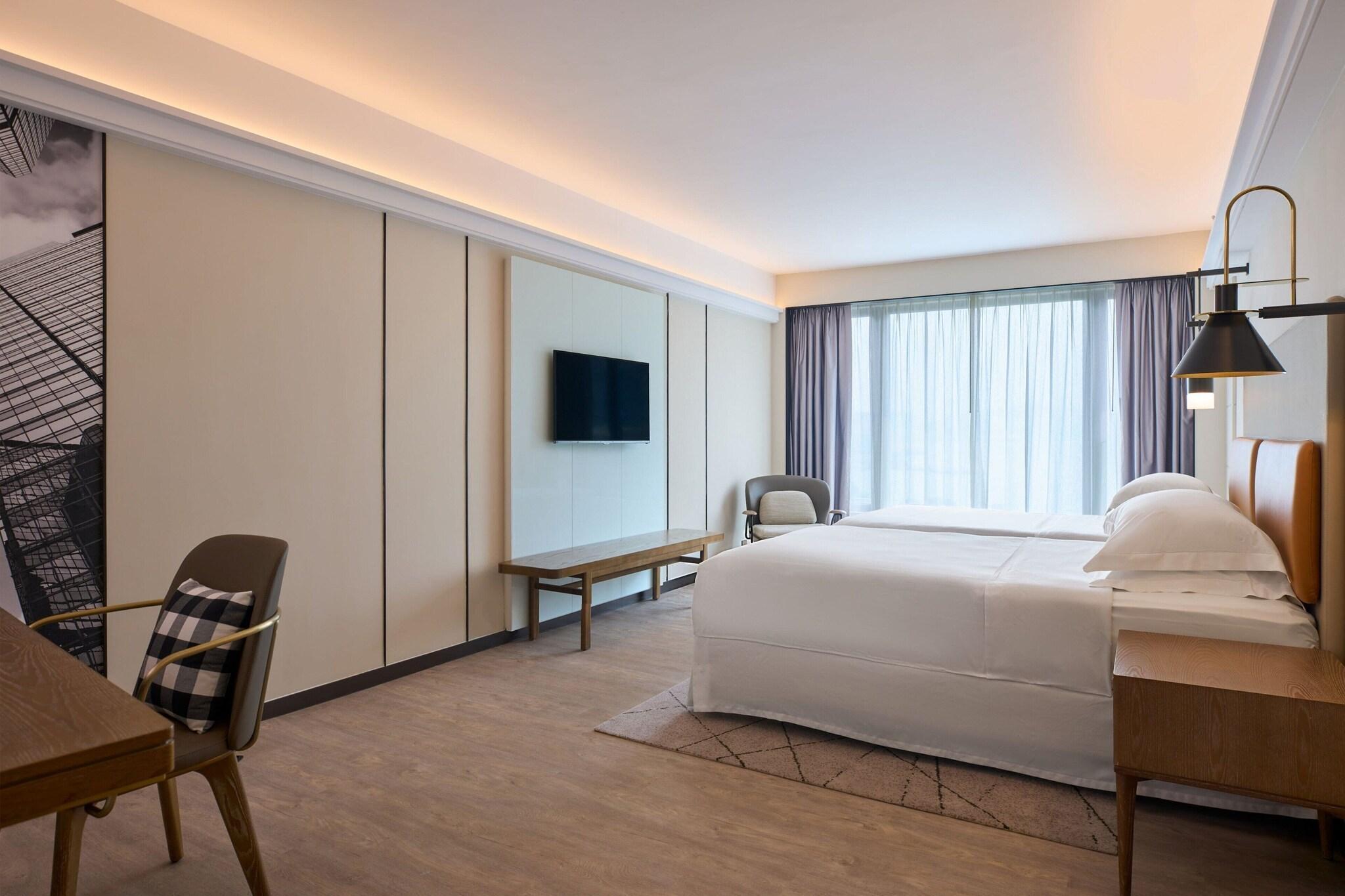 hotel-thumb