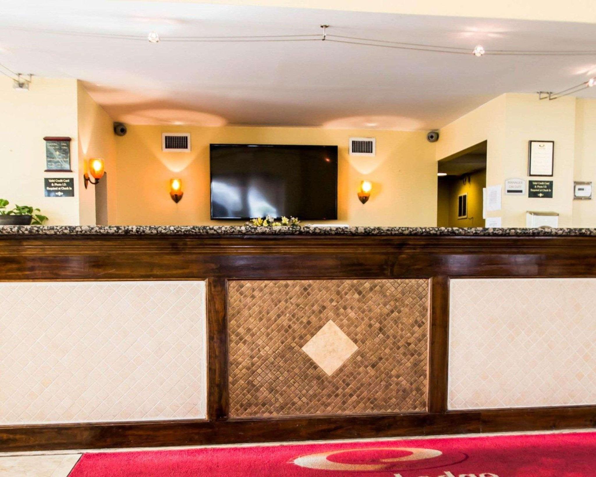 hotel-thumb